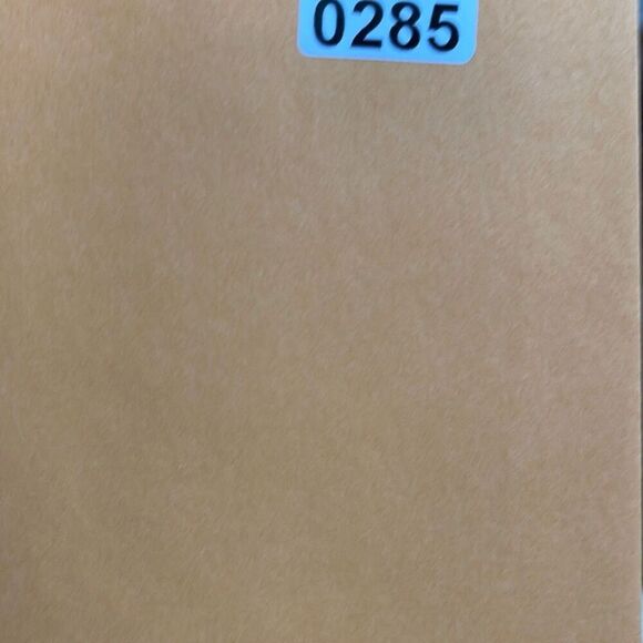 Vintage crown Trifari curved feather leaf brooch - Picture 9 of 9